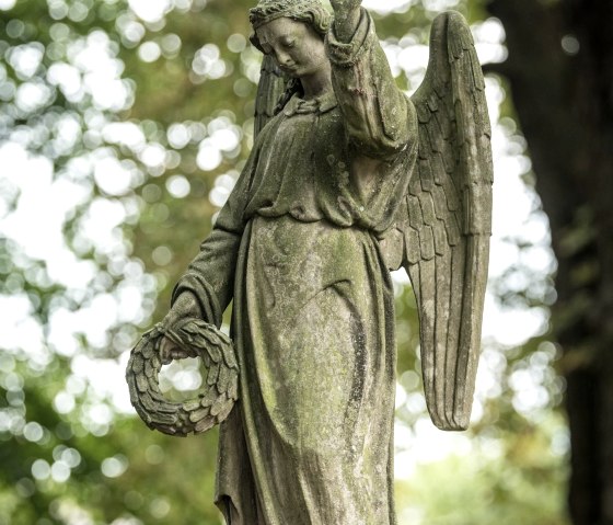 Copper master's cemetery Monument, © Fotos: Dominik Ketz / Stolberg-Touristik Copper master's cemetery Monument, © Fotos: Dominik Ketz / Stolberg-Touristik