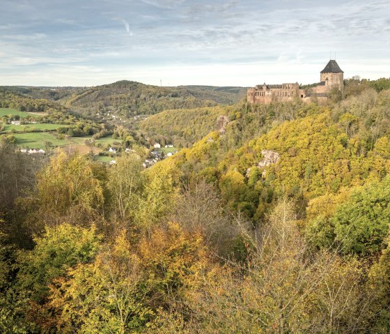 View of Nideggen Castle and the Rur Valley, © Eifel Tourismus GmbH, Dominik Ketz View of Nideggen Castle and the Rur Valley, © Eifel Tourismus GmbH, Dominik Ketz