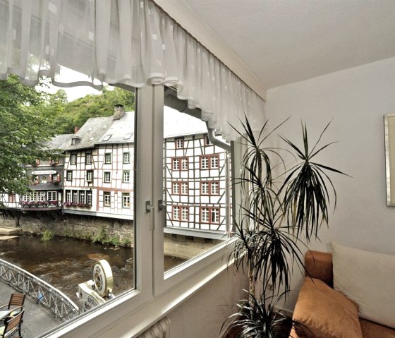 Blick aus dem Wohnzimmerfenster Blick aus dem Wohnzimmerfenster