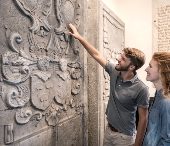 Grave slabs Finkenberg church, © Fotos: Dominik Ketz / Stolberg-Touristik Grave slabs Finkenberg church, © Fotos: Dominik Ketz / Stolberg-Touristik