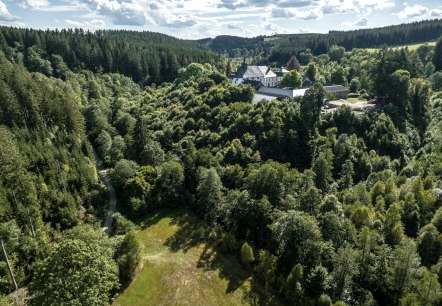 Kloster Reichenstein aus der Ferne, © Eifel Tourismus GmbH, Dennis Stratmann Kloster Reichenstein aus der Ferne, © Eifel Tourismus GmbH, Dennis Stratmann