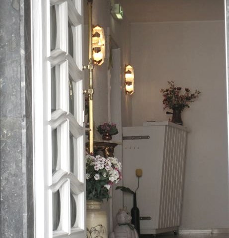 Eingang Hotel Grunwald, © A. Welter & Nordeifel Tourismus GmbH Eingang Hotel Grunwald, © A. Welter & Nordeifel Tourismus GmbH