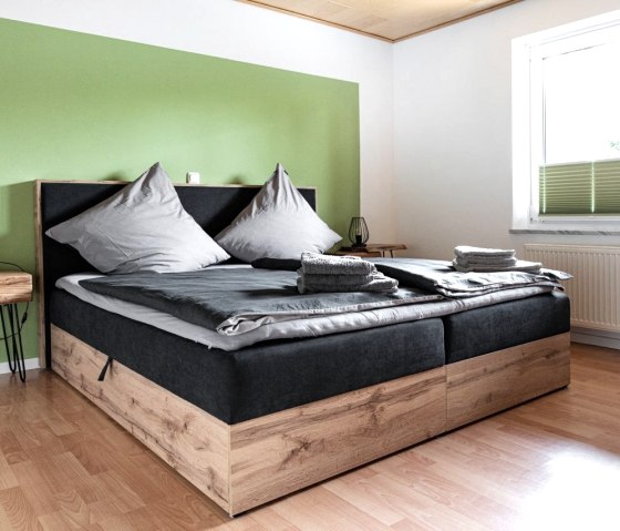 Groß (DSC09459) Groß (DSC09459)