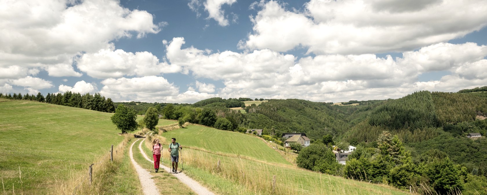 Rur-Panoramaweg, © Eifel Tourismus GmbH, Dominik Ketz Rur-Panoramaweg, © Eifel Tourismus GmbH, Dominik Ketz