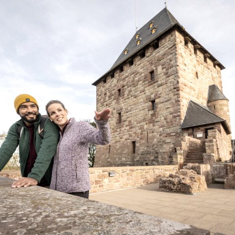 At Nideggen Castle, © Eifel Tourismus GmbH, Dominik Ketz At Nideggen Castle, © Eifel Tourismus GmbH, Dominik Ketz