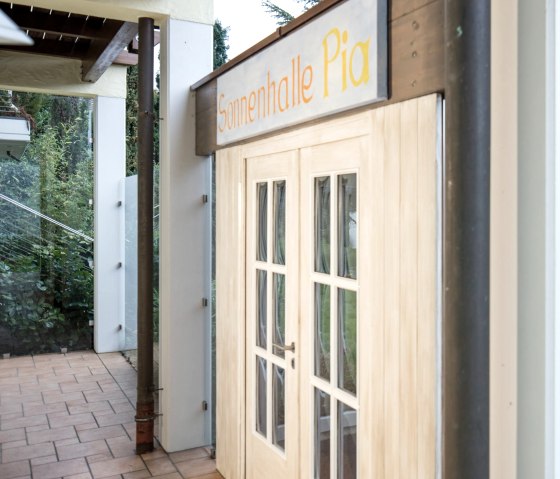 Eingang Sonnehalle Eingang Sonnehalle