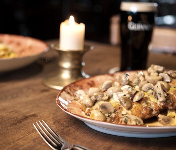 Irish Pub in Gillenfeld, © Andi Goltz/ Phormat.de Irish Pub in Gillenfeld, © Andi Goltz/ Phormat.de