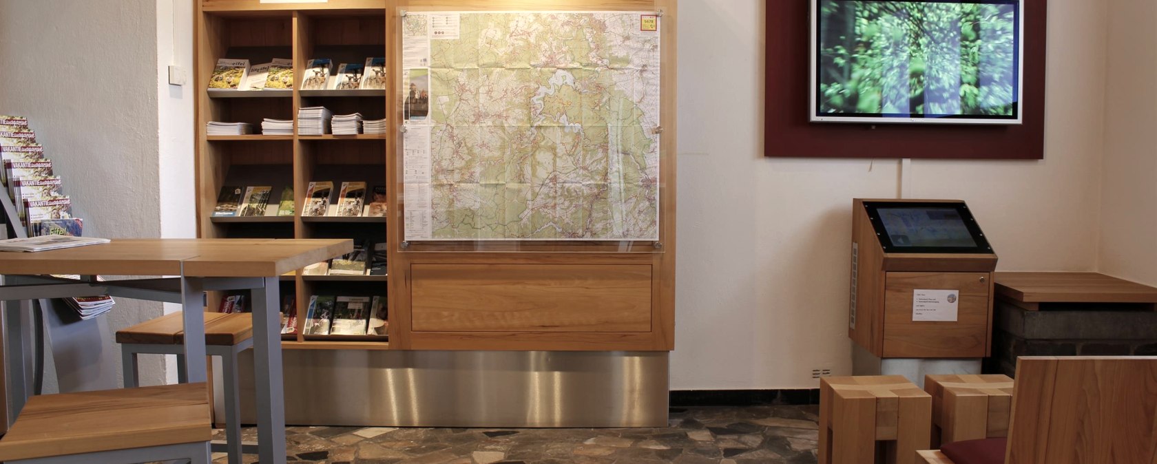 Der Nationalpark-Infopunkt in Schmidt, © Rureifel-Tourismus e.V. Der Nationalpark-Infopunkt in Schmidt, © Rureifel-Tourismus e.V.