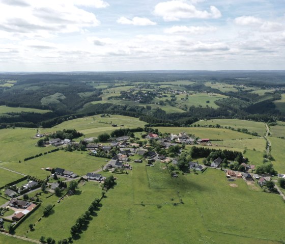 Luftaufnahme Giescheid-, © Nordeifel Tourismus GmbH & Gästehaus Jütten Luftaufnahme Giescheid-, © Nordeifel Tourismus GmbH & Gästehaus Jütten