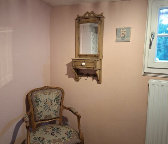 Rosa Zimmer, © K.J. Wetzel & Nordeifel Tourismus GmbH Rosa Zimmer, © K.J. Wetzel & Nordeifel Tourismus GmbH