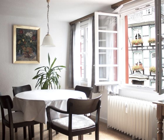 App. "Rur-Blick" Dining area in the living room App. "Rur-Blick" Dining area in the living room