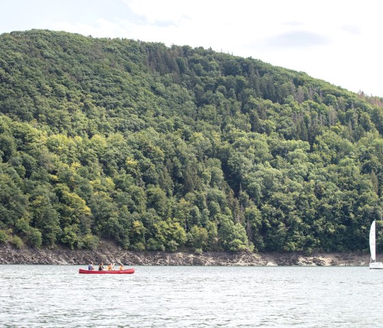 Kanufahren auf dem Rursee 2, © Eifel Tourismus GmbH, Tobias Vollmer Kanufahren auf dem Rursee 2, © Eifel Tourismus GmbH, Tobias Vollmer