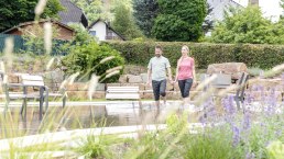 Erfrischung im Wassergarten, © Eifel Tourismus GmbH, AR-shapefruit AG Erfrischung im Wassergarten, © Eifel Tourismus GmbH, AR-shapefruit AG