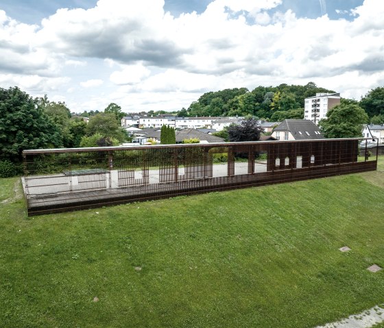 Blick auf die rekonstruierte Römervilla, © Eifel Tourismus GmbH, Dennis Stratmann - finanziert durch REACT-EU Blick auf die rekonstruierte Römervilla, © Eifel Tourismus GmbH, Dennis Stratmann - finanziert durch REACT-EU