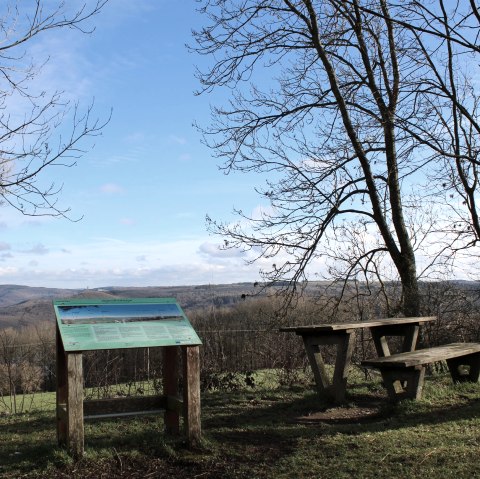 Wanderparkplatz Eifel-Blick Jugendherberg, © Rursee-Touristik GmbH Wanderparkplatz Eifel-Blick Jugendherberg, © Rursee-Touristik GmbH