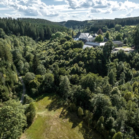 Reichenstein Monastery from a distance, © Eifel Tourismus GmbH, Dennis Stratmann Reichenstein Monastery from a distance, © Eifel Tourismus GmbH, Dennis Stratmann