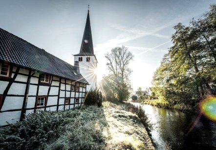 Kirche in Olef am Eifelsteig, © Eifel Tourismus GmbH, D. Ketz Kirche in Olef am Eifelsteig, © Eifel Tourismus GmbH, D. Ketz