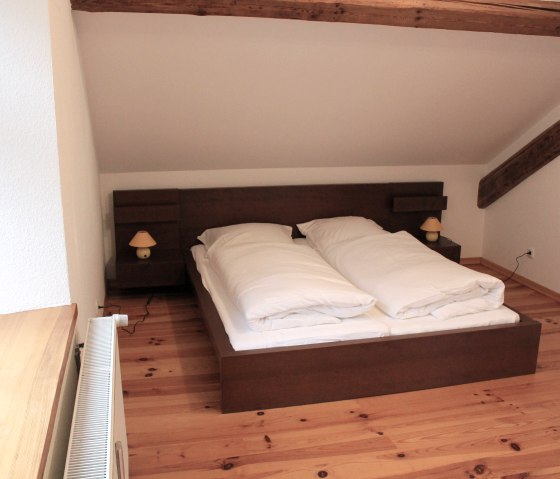 "Ferienwohnung Zum alten Landrat" Schlafzimmer oben "Ferienwohnung Zum alten Landrat" Schlafzimmer oben