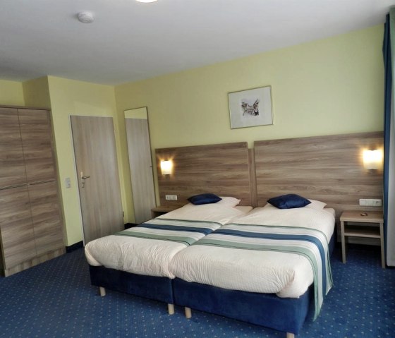 Komfort-Doppelzimmer, © Nordeifel Tourismus GmbH & Hotel Schlossblick Komfort-Doppelzimmer, © Nordeifel Tourismus GmbH & Hotel Schlossblick