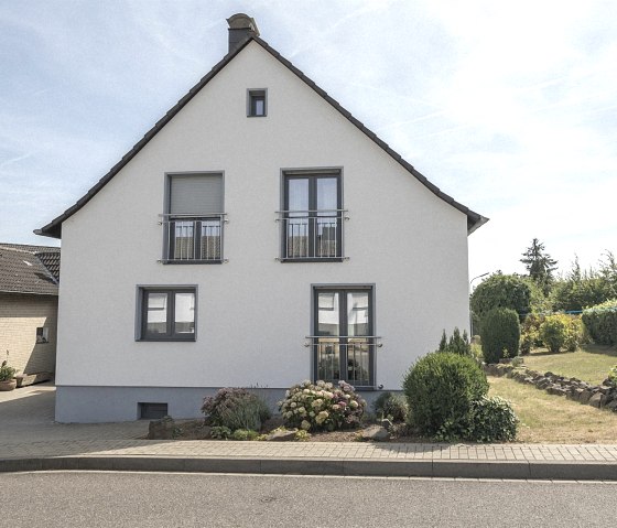 013_Haus_2-1, © Nordeifel Tourismus GmbH & Ferienhaus Vogelsberg 013_Haus_2-1, © Nordeifel Tourismus GmbH & Ferienhaus Vogelsberg