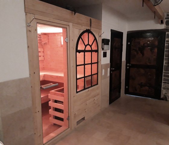 Wellnessraum für Ferienwohnungen 1, 2 und 3Sauna Wellnessraum für Ferienwohnungen 1, 2 und 3Sauna