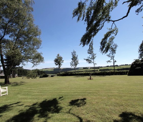herrliche Aussicht, © Nordeifel Tourismus GmbH & Hollerather Hof herrliche Aussicht, © Nordeifel Tourismus GmbH & Hollerather Hof