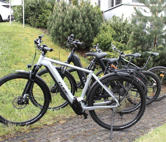 Bicycle Rental at the Hellenthal Tourist Information Office, © Gemeinde Hellenthal Bicycle Rental at the Hellenthal Tourist Information Office, © Gemeinde Hellenthal