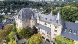 Luftbild der Burg Blankenheim, © Nordeifel Tourismus GmbH & Jugendherberge Burg Blankenheim# Luftbild der Burg Blankenheim, © Nordeifel Tourismus GmbH & Jugendherberge Burg Blankenheim#