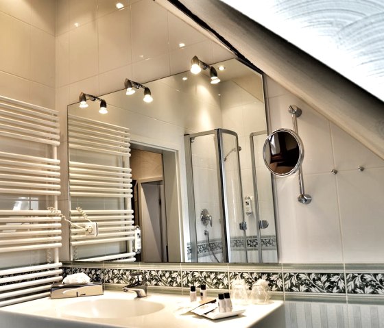 Bathroom example 1 Bathroom example 1
