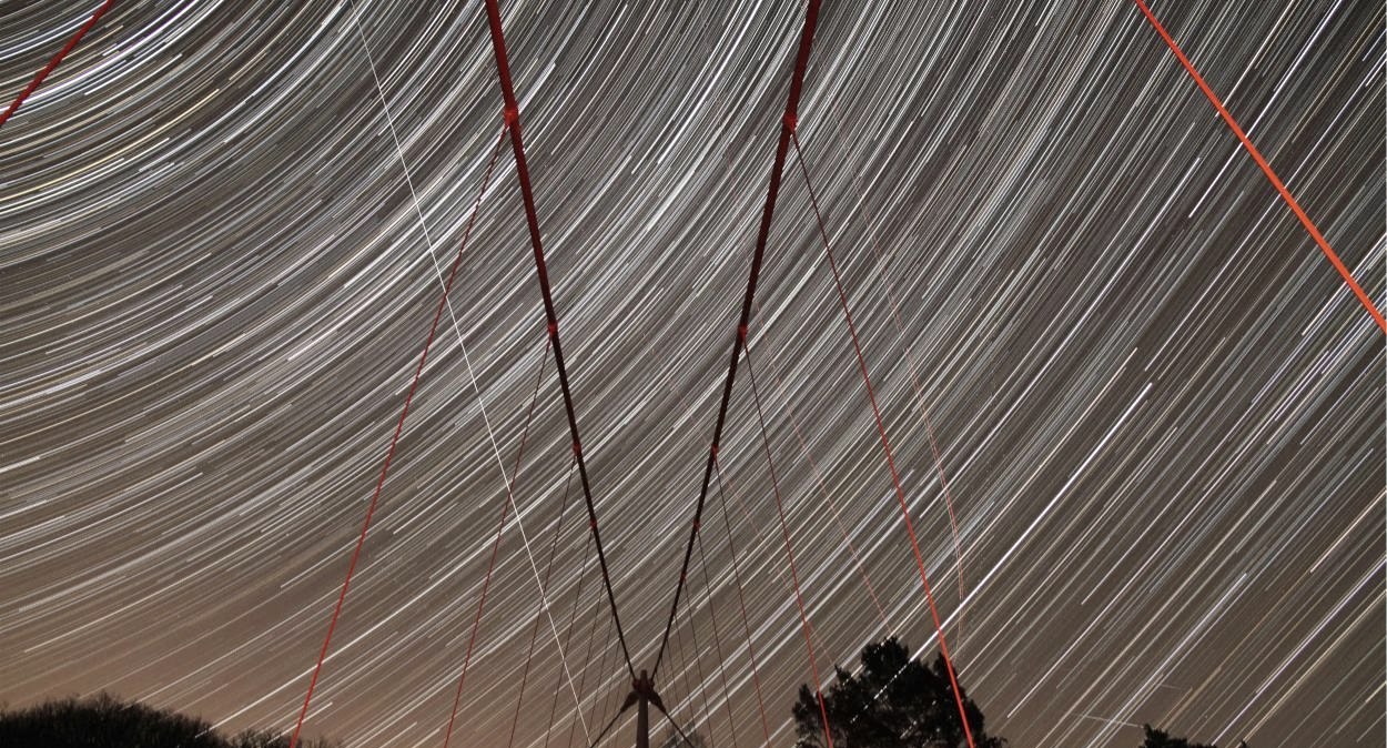 Startrails Victor Neels Bridge, © Harald Bardenhagen Startrails Victor Neels Bridge, © Harald Bardenhagen