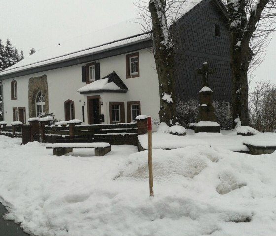 Eifelhaus im Winter, © Nordeifel Tourismus GmbH & Feriendomizil Eifelhaus Brenk Eifelhaus im Winter, © Nordeifel Tourismus GmbH & Feriendomizil Eifelhaus Brenk