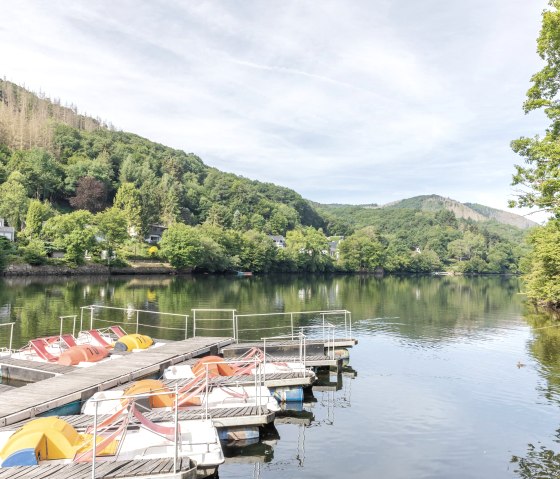Tretbootverleih am Staubecken Heimbach, © Eifel-Tourismus GmbH Tretbootverleih am Staubecken Heimbach, © Eifel-Tourismus GmbH