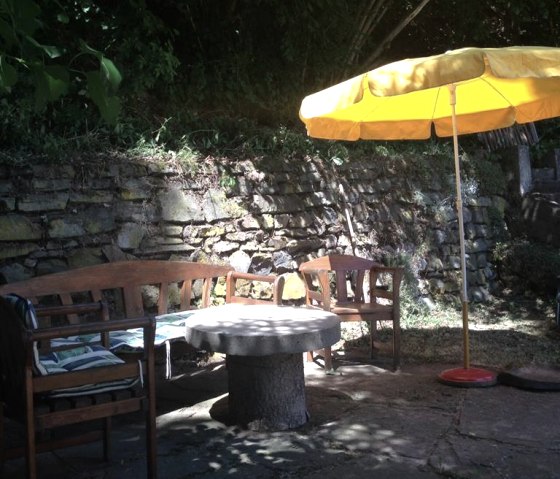 Gartenterrasse mit Grillplatz_, © kph & Nordeifel Tourismus GmbH Gartenterrasse mit Grillplatz_, © kph & Nordeifel Tourismus GmbH