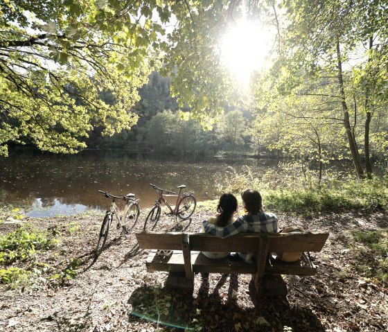 Verschnaupause am Ufer Der Rur@Städteregion Aachen_D. Stratmann, © Eifel-Tourismus GmbH, Dominik Ketz Verschnaupause am Ufer Der Rur@Städteregion Aachen_D. Stratmann, © Eifel-Tourismus GmbH, Dominik Ketz