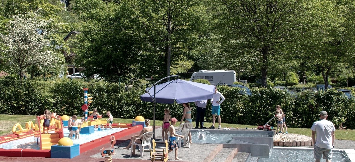 Children's area outdoor pool, © Stadt Schleiden / Kerstin Wielspütz Children's area outdoor pool, © Stadt Schleiden / Kerstin Wielspütz