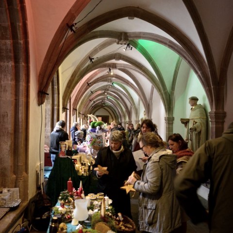 Weihnachtsmarkt im Kreuzgang, © Kloster Steinfeld Weihnachtsmarkt im Kreuzgang, © Kloster Steinfeld