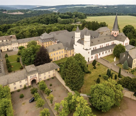 Kloster Steinfeld, © Nordeifel Tourismus GmbH & Landhaus Bachglück Kloster Steinfeld, © Nordeifel Tourismus GmbH & Landhaus Bachglück