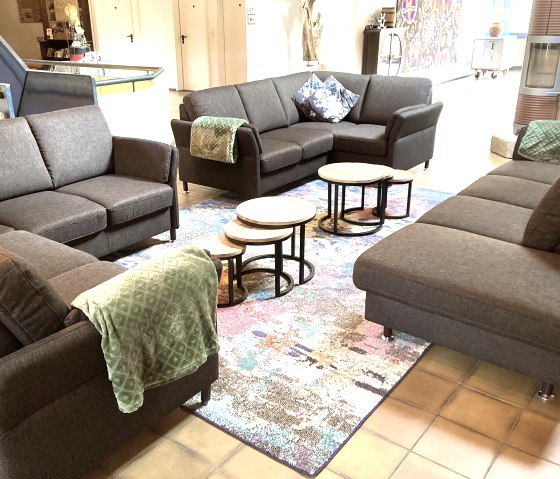 Wohnzimmer für gemütliche Abende | Wildnishaus, © Wildnishaus Wohnzimmer für gemütliche Abende | Wildnishaus, © Wildnishaus