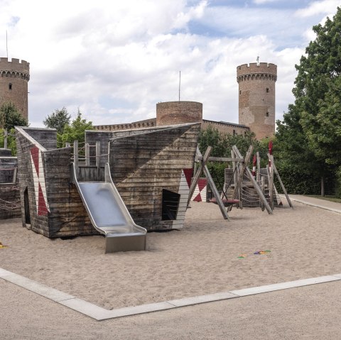 Zülpich castle playground, © Eifel Tourismus GmbH Zülpich castle playground, © Eifel Tourismus GmbH