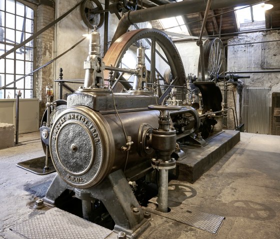 Dampfmaschine der Tuchfabrik Müller, © LVR-Industriemuseum, Foto: Willi Filz Dampfmaschine der Tuchfabrik Müller, © LVR-Industriemuseum, Foto: Willi Filz