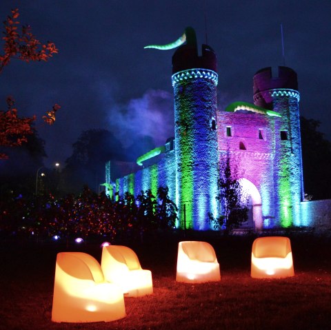 Illuminiertes Weiertor Zülpich, © Seepark Zülpich Illuminiertes Weiertor Zülpich, © Seepark Zülpich