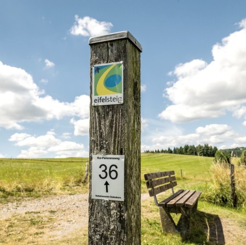 Wegmakierung, © Eifel Tourismus GmbH, Dominik Ketz Wegmakierung, © Eifel Tourismus GmbH, Dominik Ketz