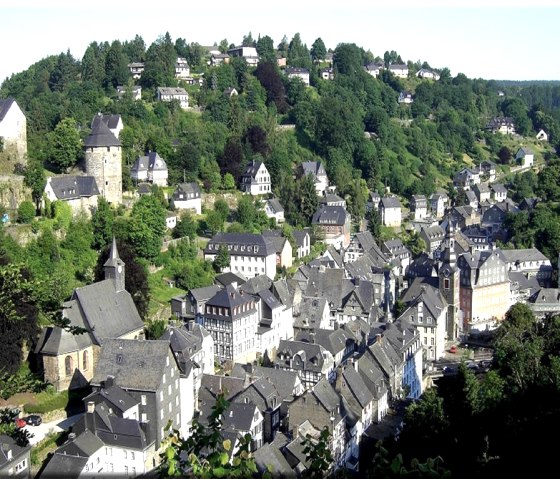 Monschau mit Hotel Graf Rolshausen 01 Monschau mit Hotel Graf Rolshausen 01
