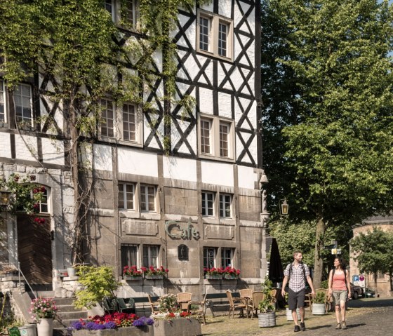 The market square in Kornelimünster on the Eifelsteig trail, © Eifel Tourismus/D. Ketz The market square in Kornelimünster on the Eifelsteig trail, © Eifel Tourismus/D. Ketz