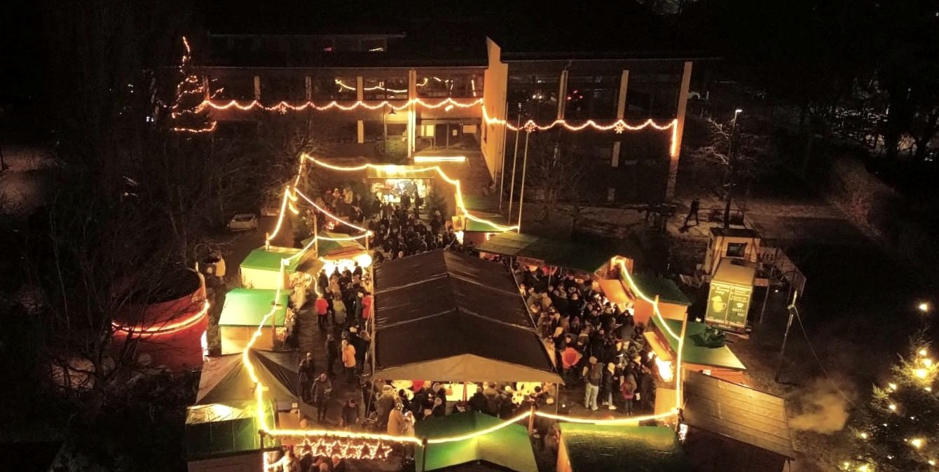 Weihnachtsmarkt in Roetgen, © Lutz Mettig Weihnachtsmarkt in Roetgen, © Lutz Mettig