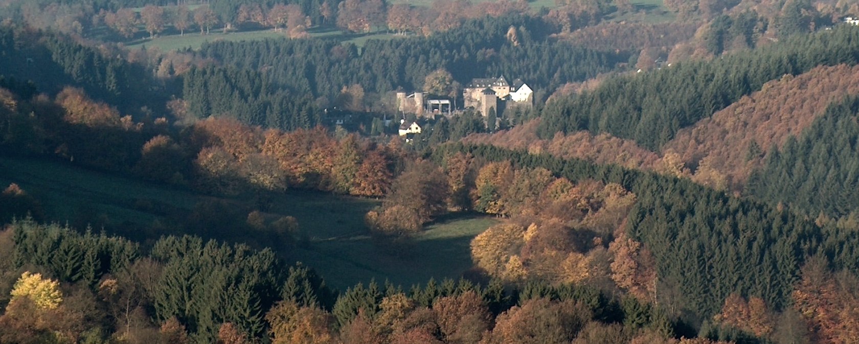 Ausblick ins Grüne, © Monschau-Touristik Ausblick ins Grüne, © Monschau-Touristik