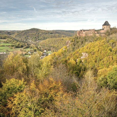 View of Nideggen Castle and the Rur Valley, © Eifel Tourismus GmbH, Dominik Ketz View of Nideggen Castle and the Rur Valley, © Eifel Tourismus GmbH, Dominik Ketz