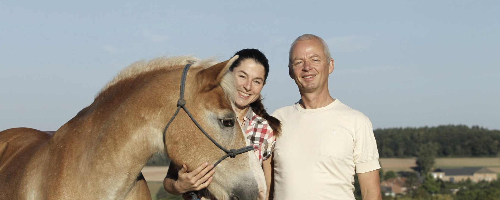 Anna and Ilja with Nemo, © Natürlich zu Pferd Anna and Ilja with Nemo, © Natürlich zu Pferd