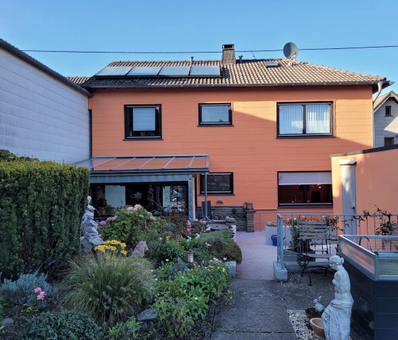 20251002_172627 20251002_172627