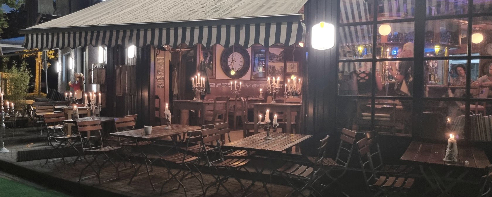 Außenansicht Heimbacher Stube, © Hartmut Assmann Außenansicht Heimbacher Stube, © Hartmut Assmann